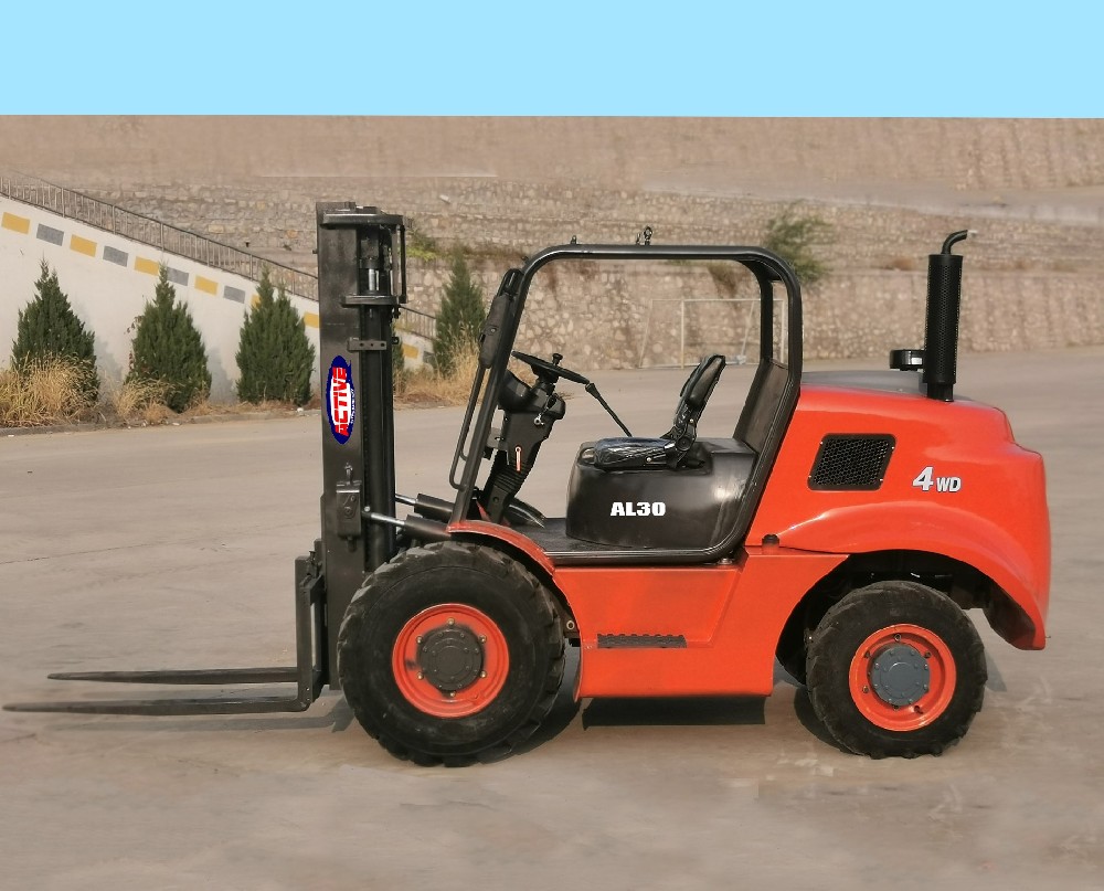 How to maintain the oil water separator of excavator engine correctly